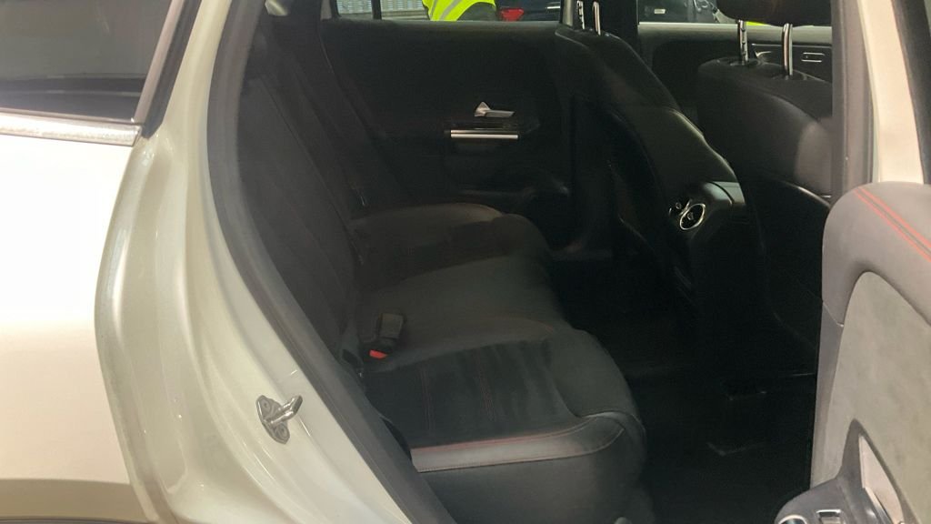 Used Mercedes-Benz GLA 2022 for sale - 77991068: Photo 10