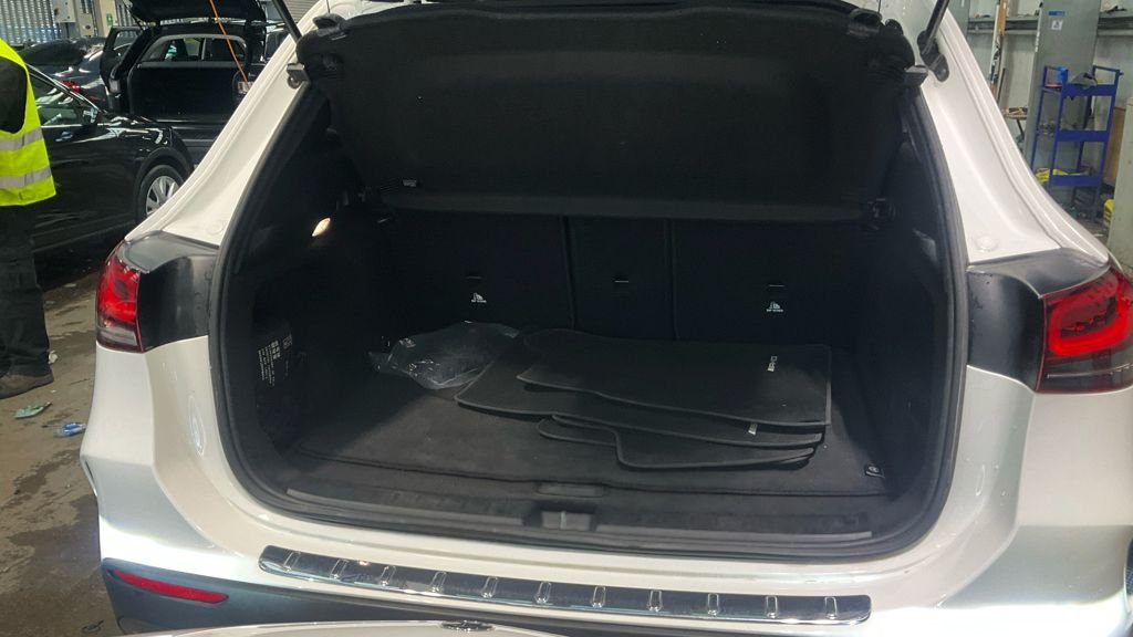 Used Mercedes-Benz GLA 2022 for sale - 77991068: Photo 11