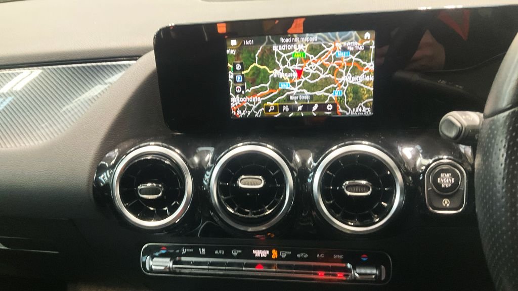 Used Mercedes-Benz GLA 2022 for sale - 77991068: Photo 7