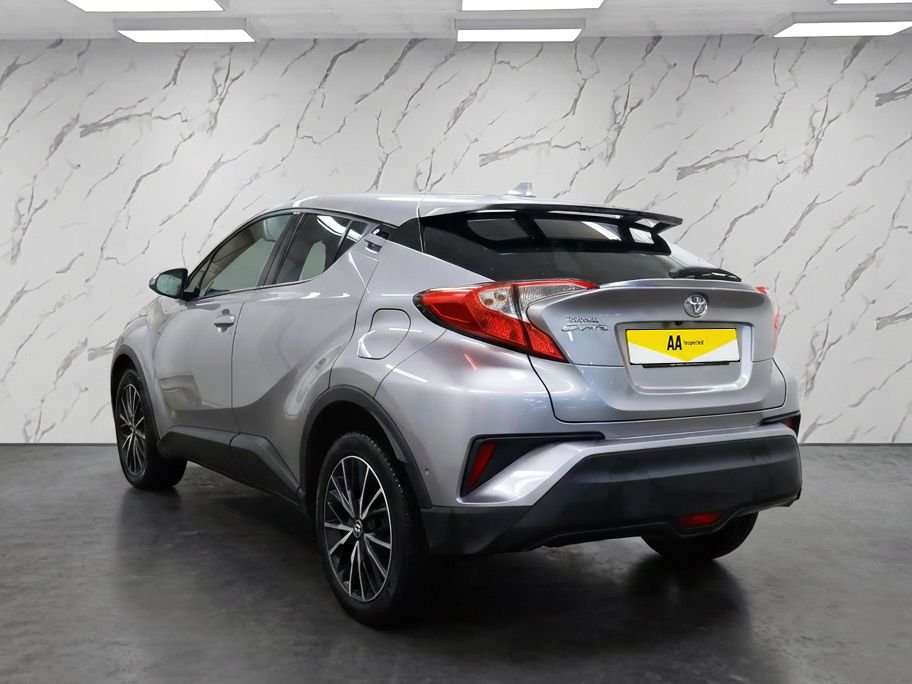 Used Toyota C-HR 2018 for sale - 78003066: Photo 3