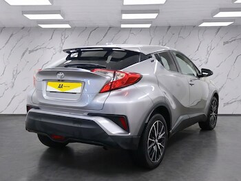 Used Toyota C-HR 2018 for sale - 78003066: Photo