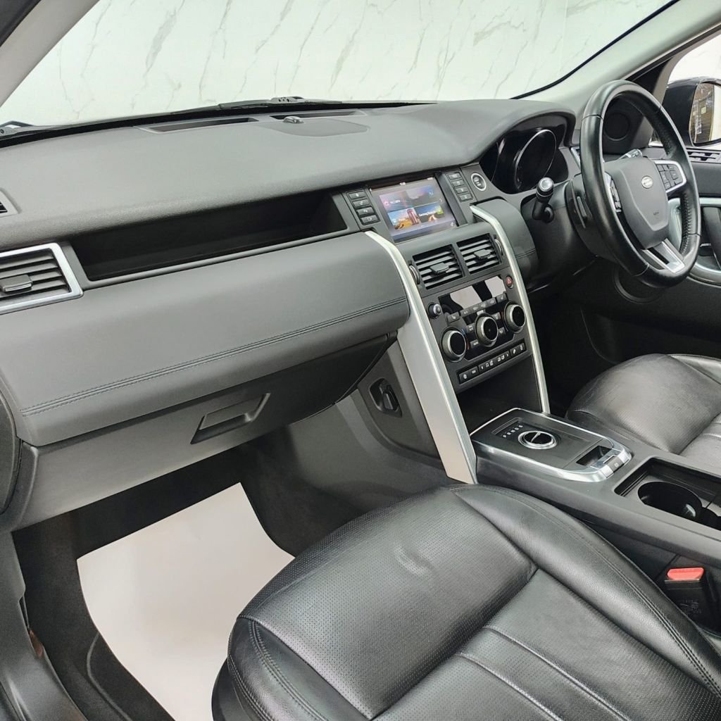 Used Land Rover Discovery Sport 2018 for sale - 77920046: Photo 18