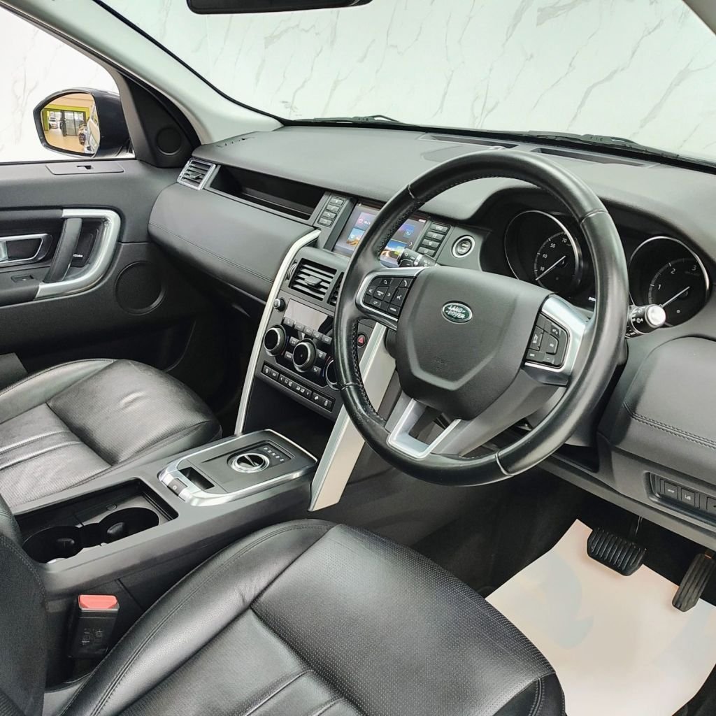 Used Land Rover Discovery Sport 2018 for sale - 77920046: Photo 31