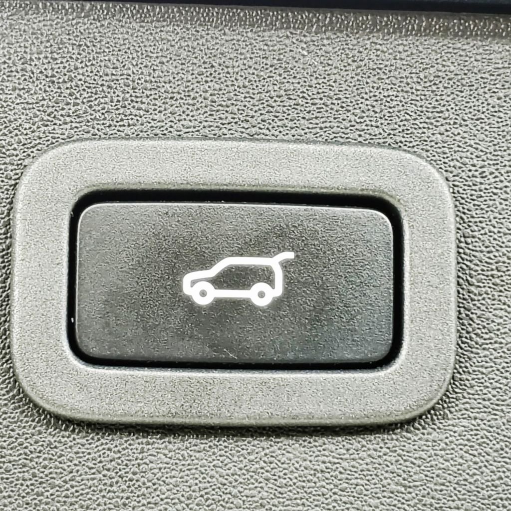 Used Land Rover Discovery Sport 2018 for sale - 77920046: Photo 38