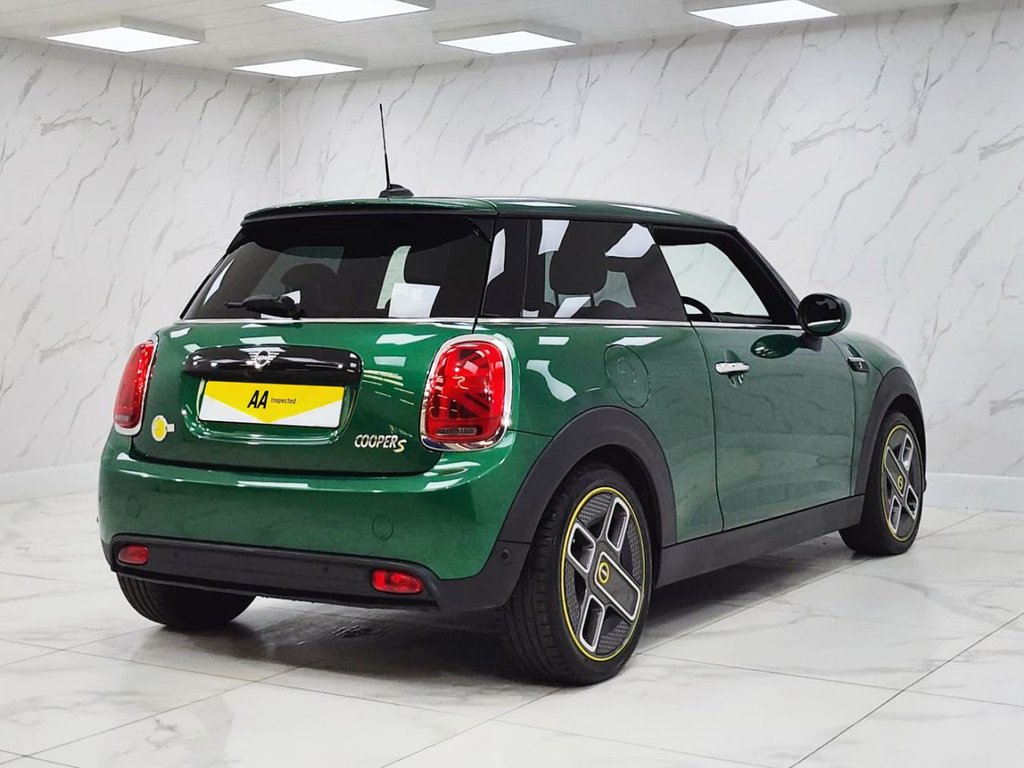 Used MINI Hatch 2022 for sale - 77952597: Photo 12