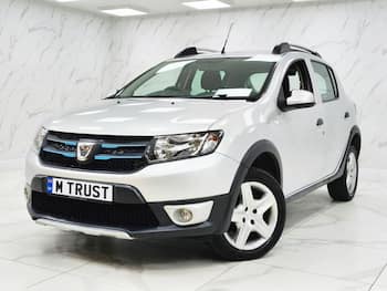 Used Dacia Sandero Stepway 2016 for sale - 79777589: Photo