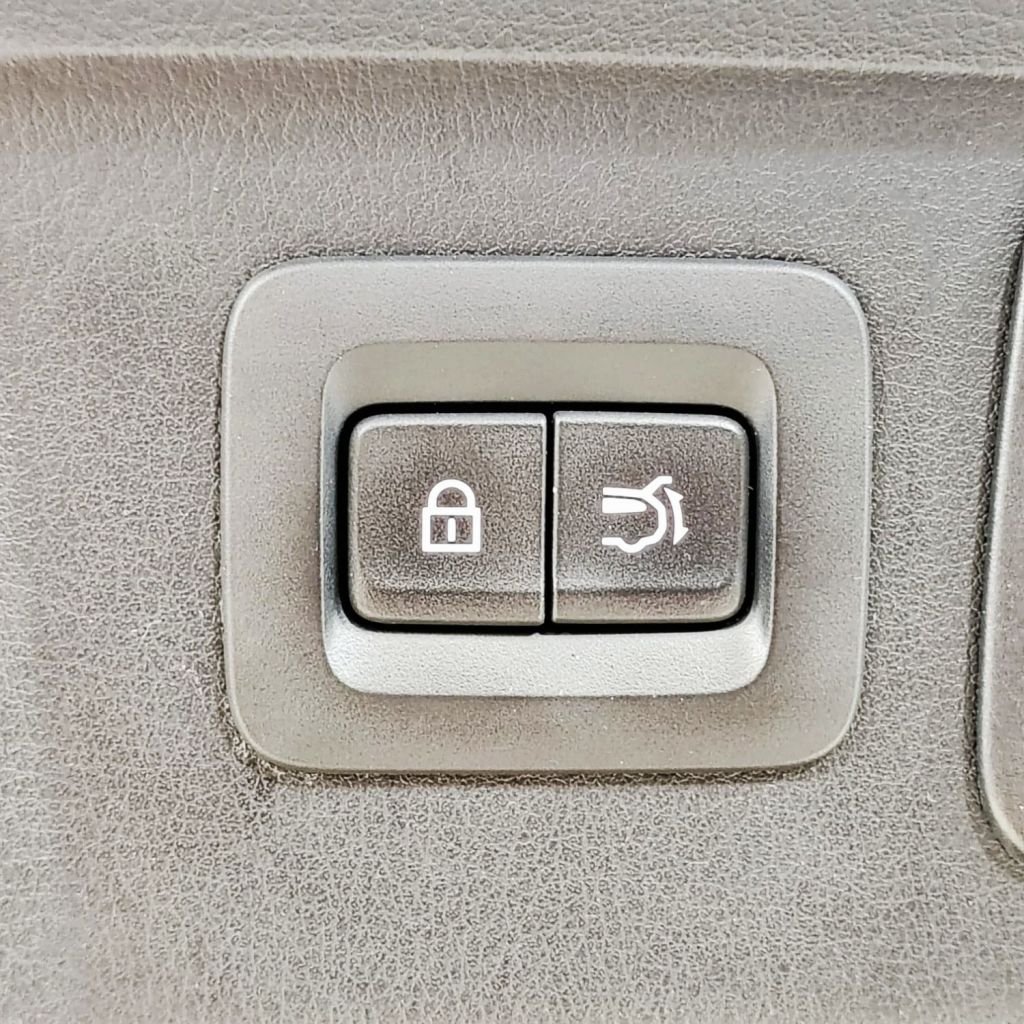 Used Mazda CX-60 2023 for sale - 78167161: Photo 46