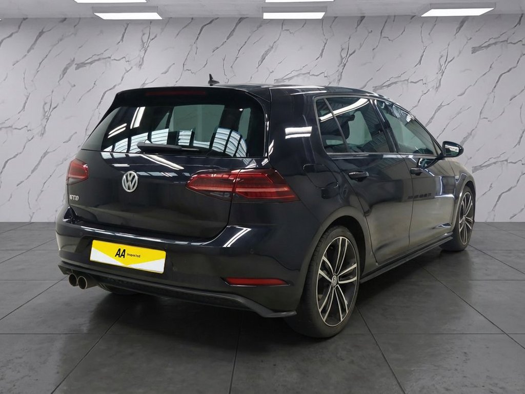 Used Volkswagen Golf 2018 for sale - 77991065: Photo 3