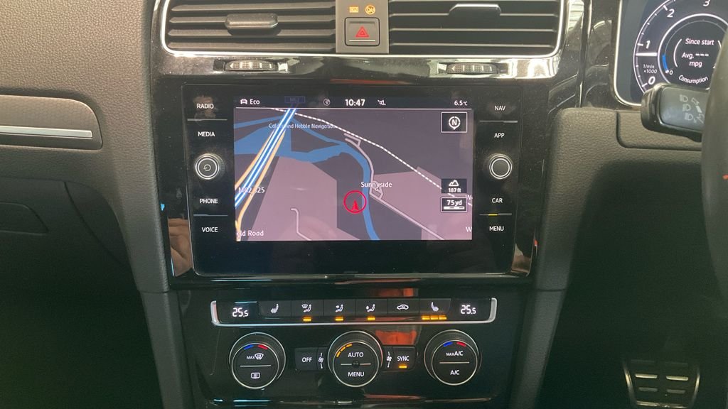 Used Volkswagen Golf 2018 for sale - 77991065: Photo 6