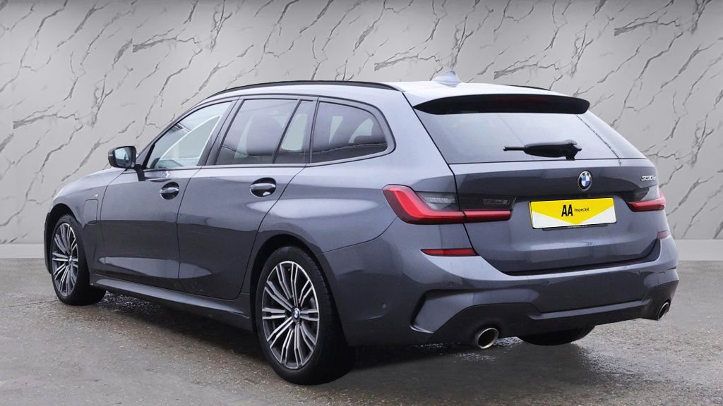 Used BMW 3 Series 2021 for sale - 76496854: Photo 3