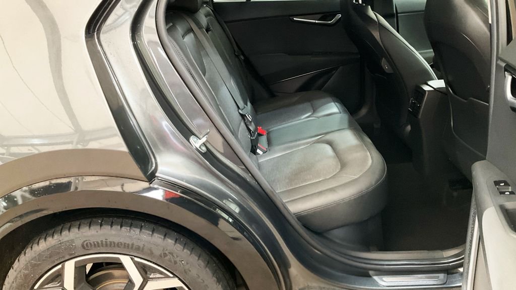 Used Kia Niro 2023 for sale - 78002921: Photo 10