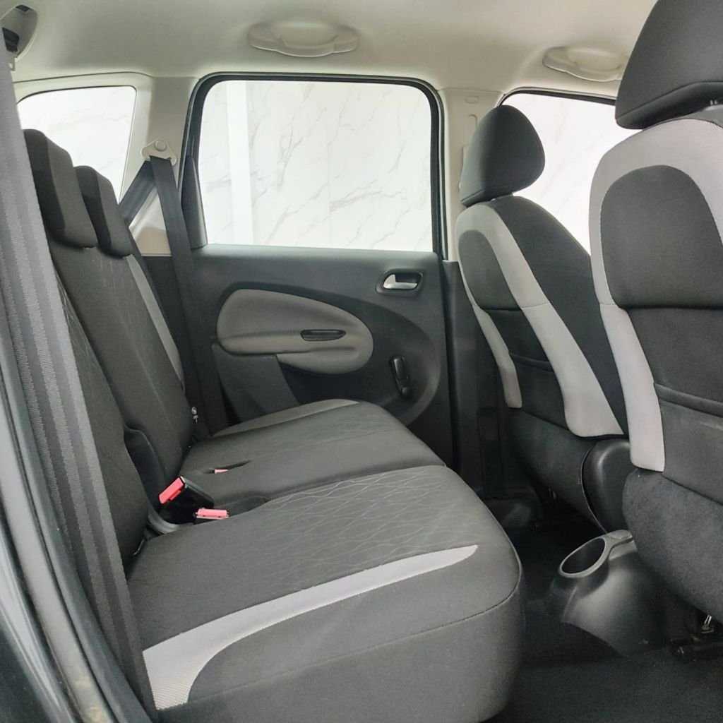 Used Citroen C3 Picasso 2013 for sale - 77835019: Photo 32