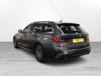Used BMW 3 Series 2021 for sale - 75619362: Photo