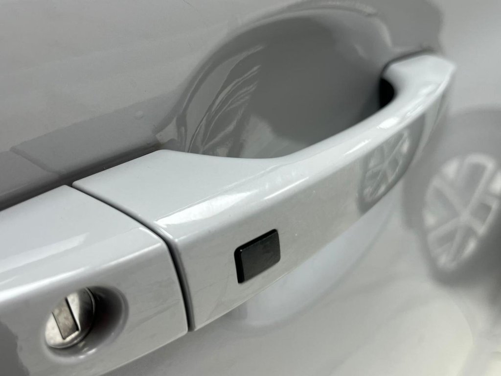 Used Hyundai KONA 2023 for sale - 76758732: Photo 13