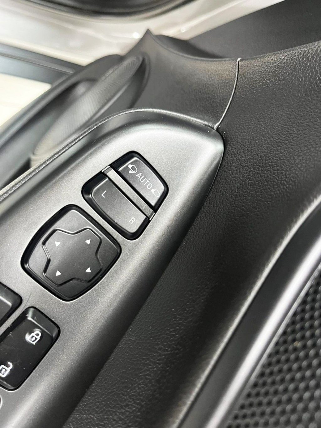 Used Hyundai KONA 2023 for sale - 76758732: Photo 30