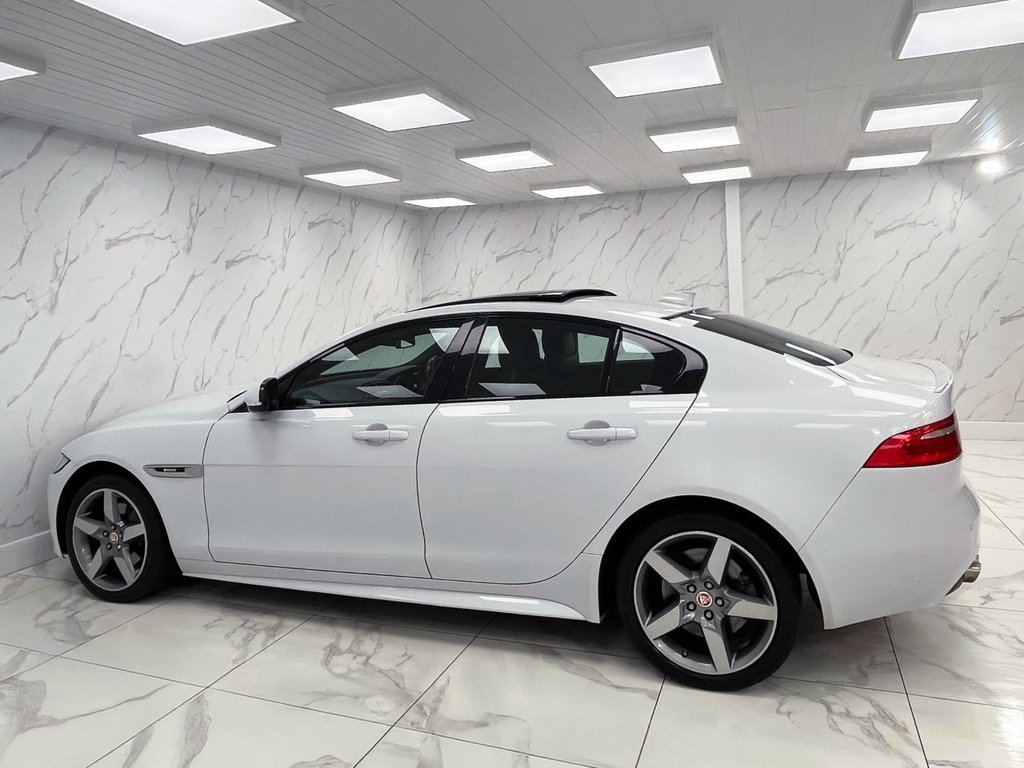 Used Jaguar XE 2016 for sale - 76581951: Photo 7