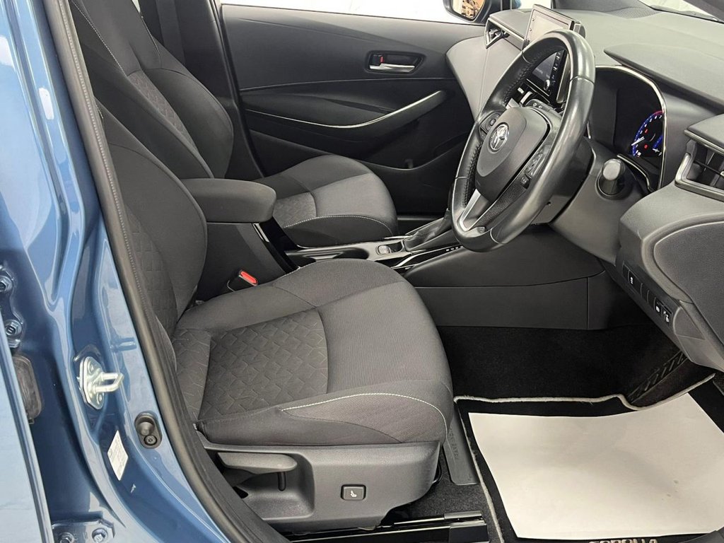 Used Toyota Corolla 2021 for sale - 76496601: Photo 28
