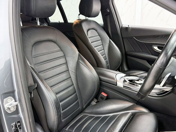 Used Mercedes-Benz C Class 2019 for sale - 76304224: Photo 23