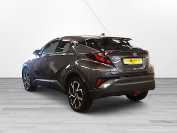 Used Toyota C-HR 2020 for sale - 75596932: Photo