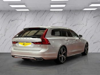 Used Volvo V90 2019 for sale - 77507733: Photo