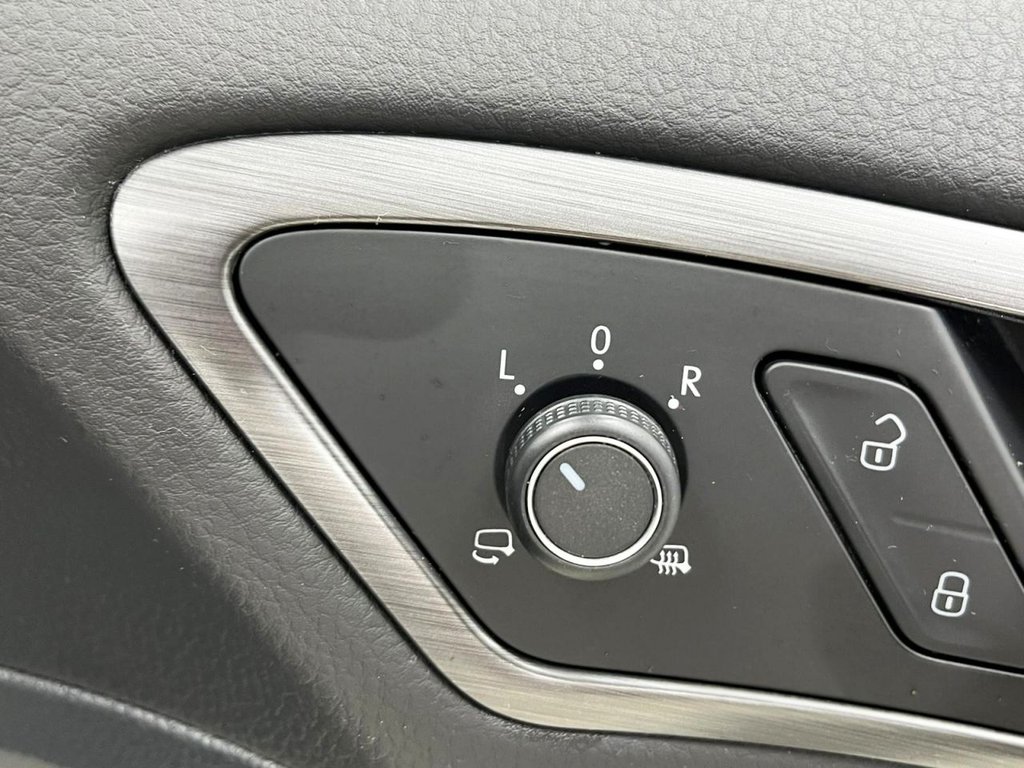 Used Volkswagen Golf 2019 for sale - 76934469: Photo 31