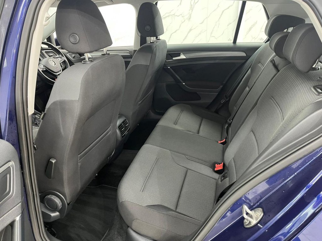 Used Volkswagen Golf 2019 for sale - 76934469: Photo 32