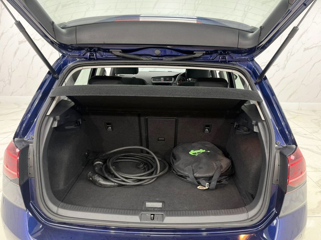 Used Volkswagen Golf 2019 for sale - 76934469: Photo 34