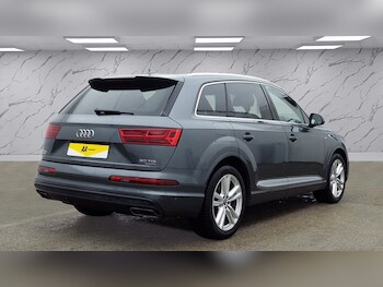 Used Audi Q7 2019 for sale - 78444777: Photo
