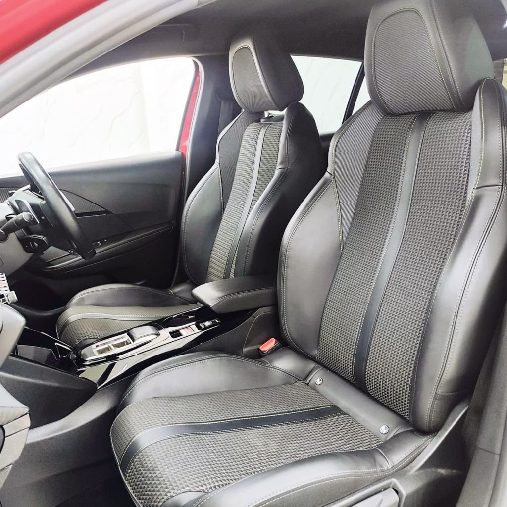 Used Peugeot 208 2023 for sale - 77990967: Photo 18