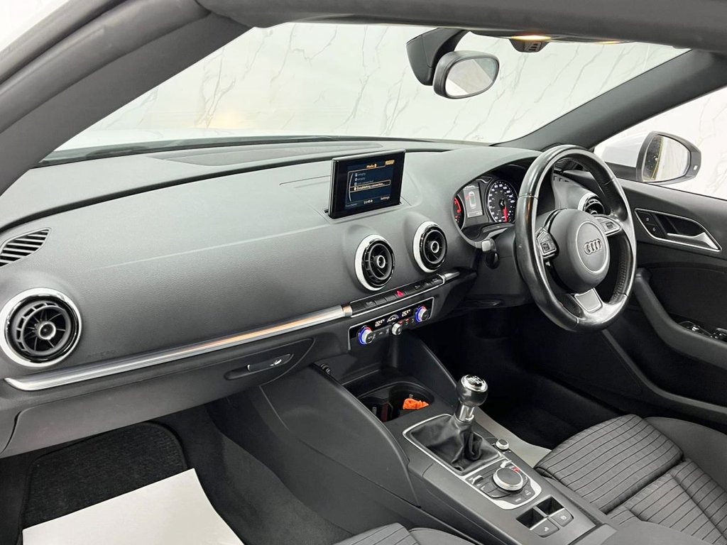 Used Audi A3 Cabriolet 2015 for sale - 76867801: Photo 17