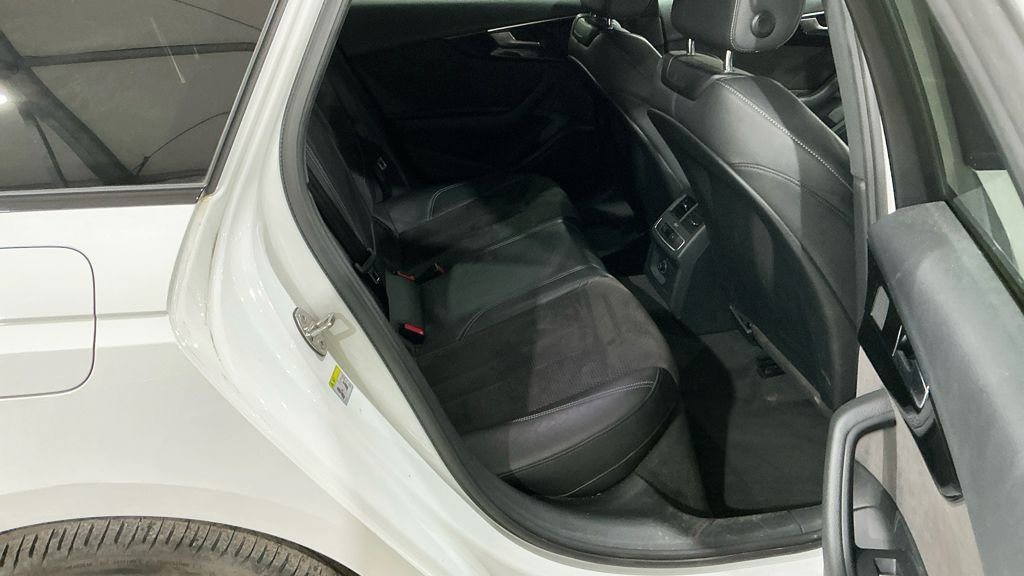 Used Audi A4 2020 for sale - 77967555: Photo 10