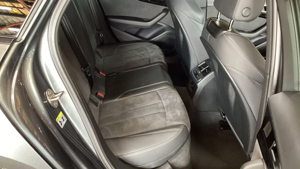 Used Audi A4 2022 for sale - 77967579: Photo 10