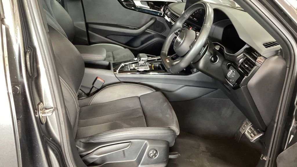 Used Audi A4 2022 for sale - 77967579: Photo 9