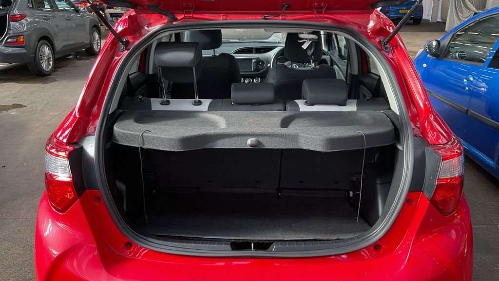 Used Toyota Yaris 2019 for sale - 76147842: Photo 11
