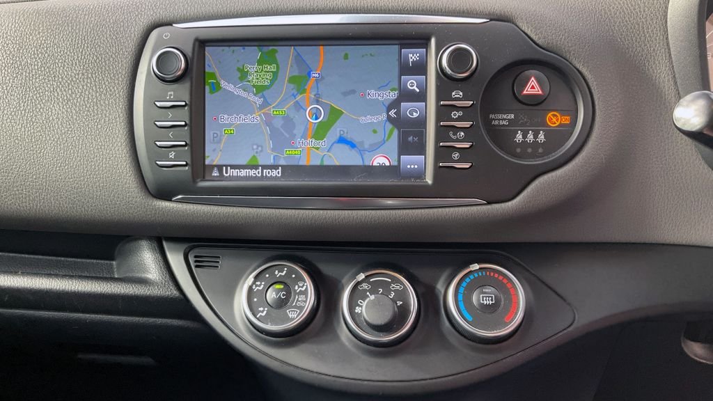 Used Toyota Yaris 2019 for sale - 76147842: Photo 7