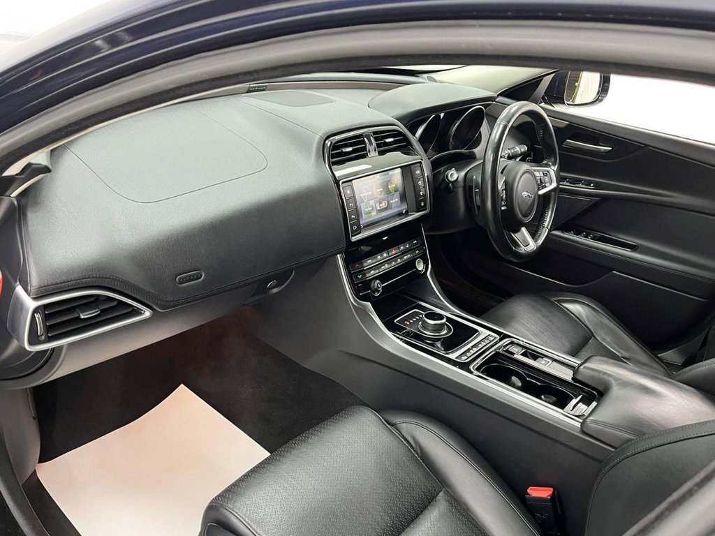 Used Jaguar XE 2017 for sale - 77407673: Photo 19