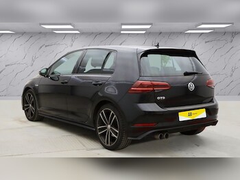 Used Volkswagen Golf 2019 for sale - 78401608: Photo