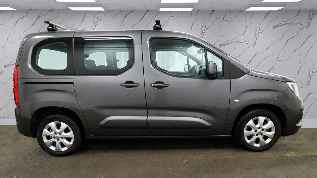 Used Vauxhall Combo Life 2020 for sale - 76867937: Photo 5