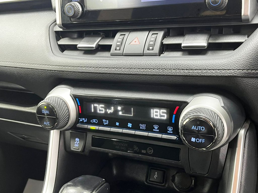 Used Toyota RAV4 2020 for sale - 76855091: Photo 21