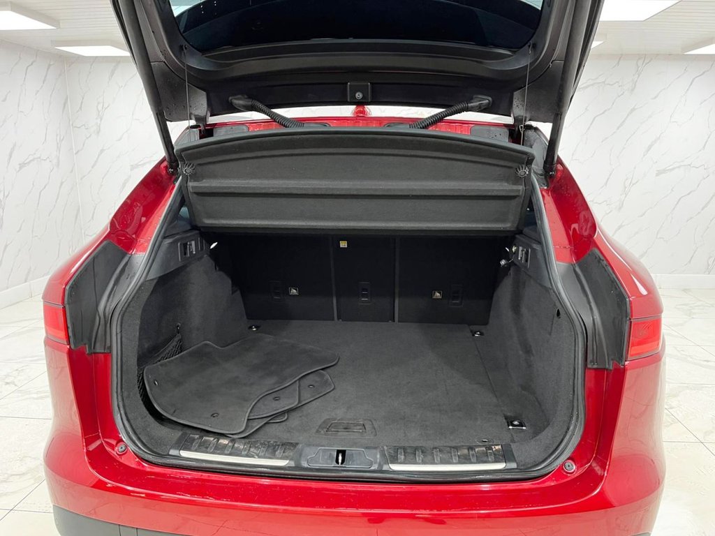 Used Jaguar F-Pace 2019 for sale - 77521412: Photo 37