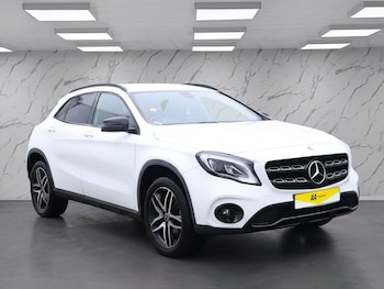 Used Mercedes-Benz GLA 2019 for sale - 77227577: Photo