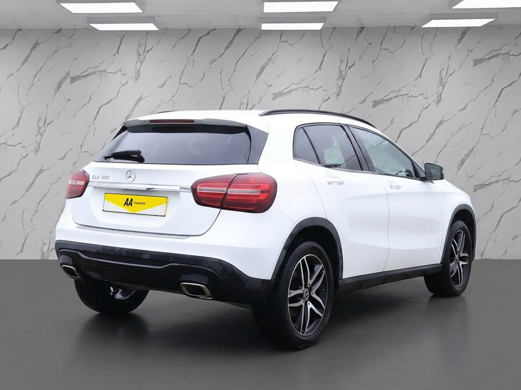 Used Mercedes-Benz GLA 2019 for sale - 77227577: Photo 4