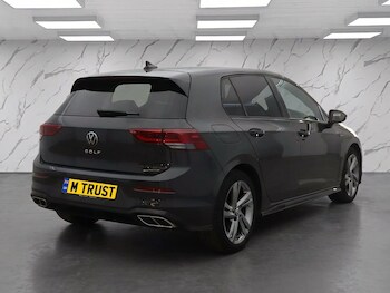 Used Volkswagen Golf 2024 for sale - 78597768: Photo