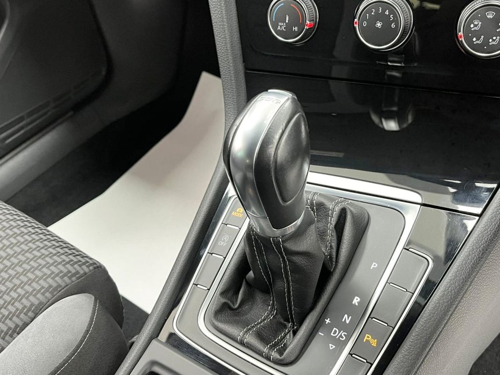 Used Volkswagen Golf 2019 for sale - 76163486: Photo 21