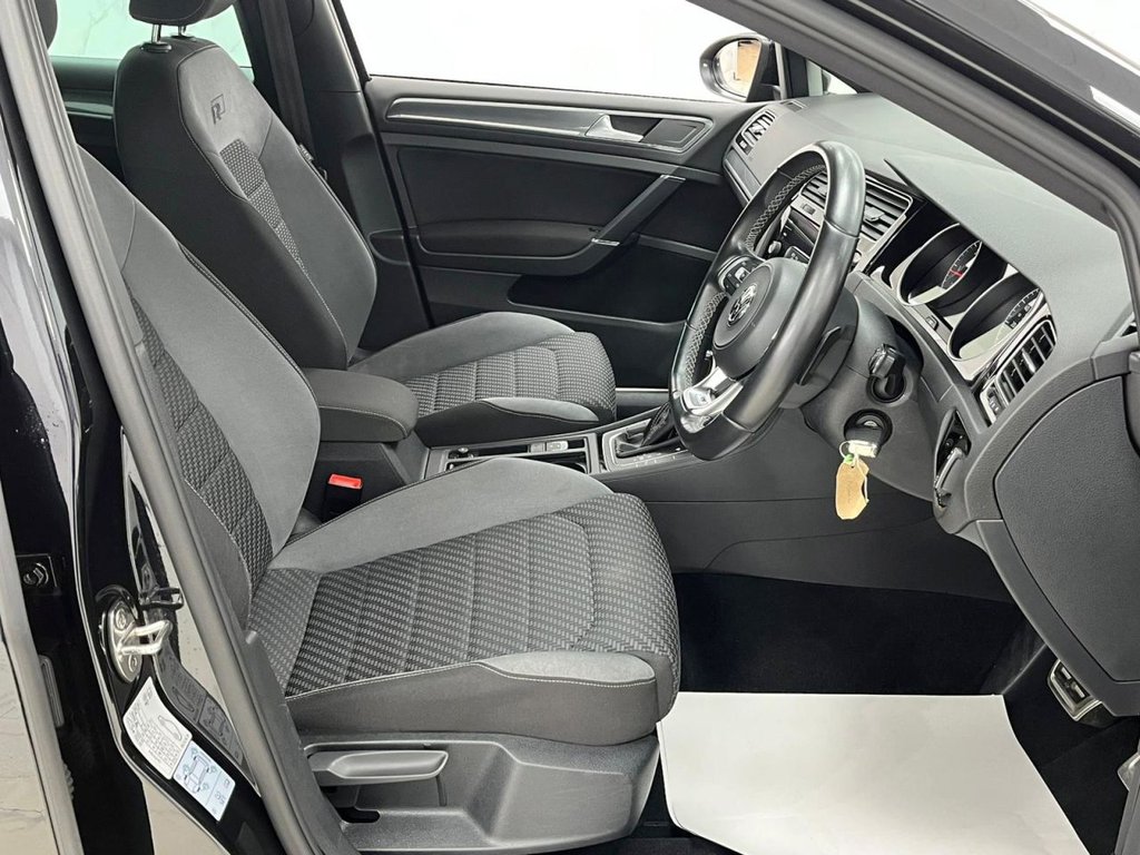 Used Volkswagen Golf 2019 for sale - 76163486: Photo 28