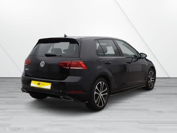Used Volkswagen Golf 2019 for sale - 76163486: Photo