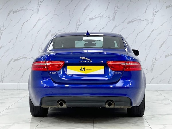 Used Jaguar XE 2018 for sale - 76223828: Photo 10