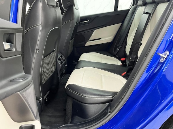 Used Jaguar XE 2018 for sale - 76223828: Photo 27