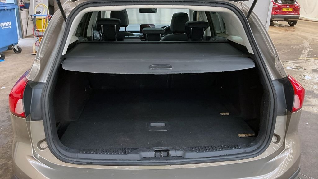 Used Ford Focus 2019 for sale - 76147869: Photo 11