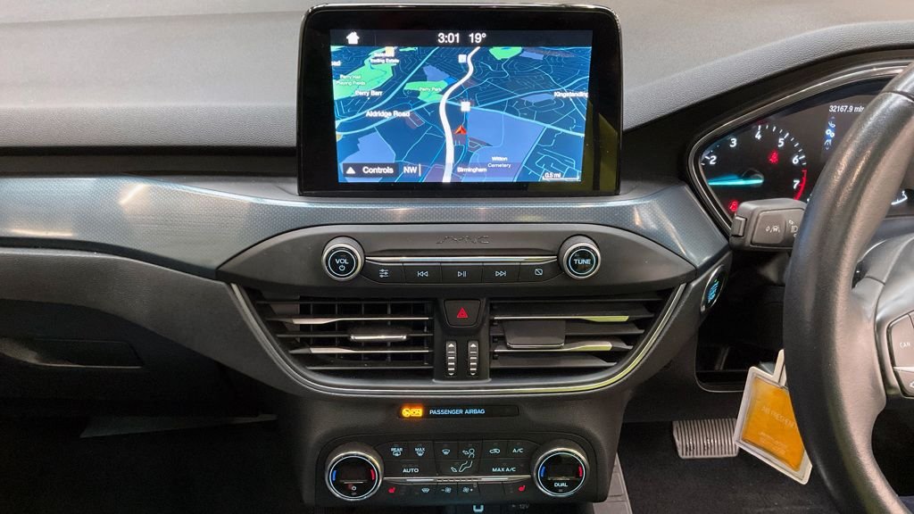 Used Ford Focus 2019 for sale - 76147869: Photo 7